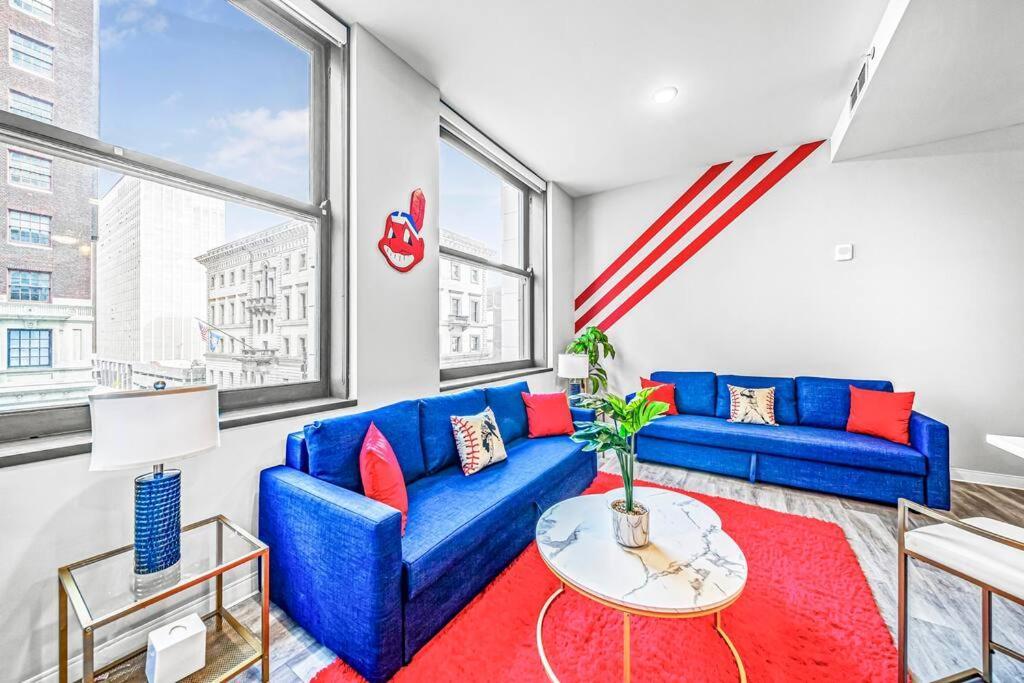 2Br Unit In The Heart Of Dt With View Of Playhouse Square, Pool & Gym Access- 305 Daire Cleveland Dış mekan fotoğraf