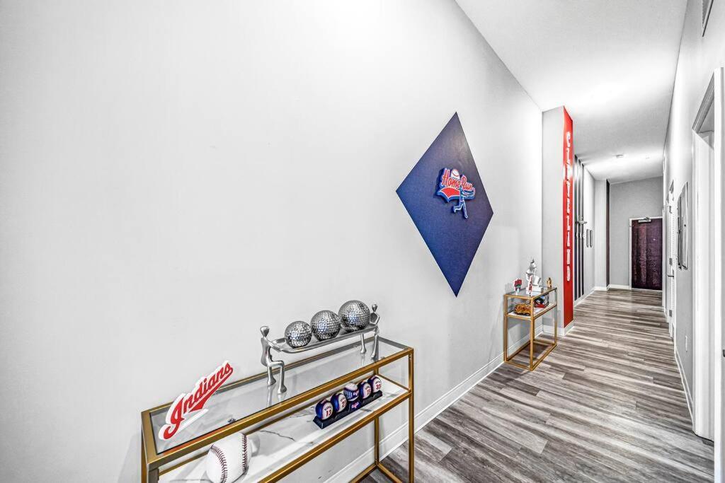 2Br Unit In The Heart Of Dt With View Of Playhouse Square, Pool & Gym Access- 305 Daire Cleveland Dış mekan fotoğraf